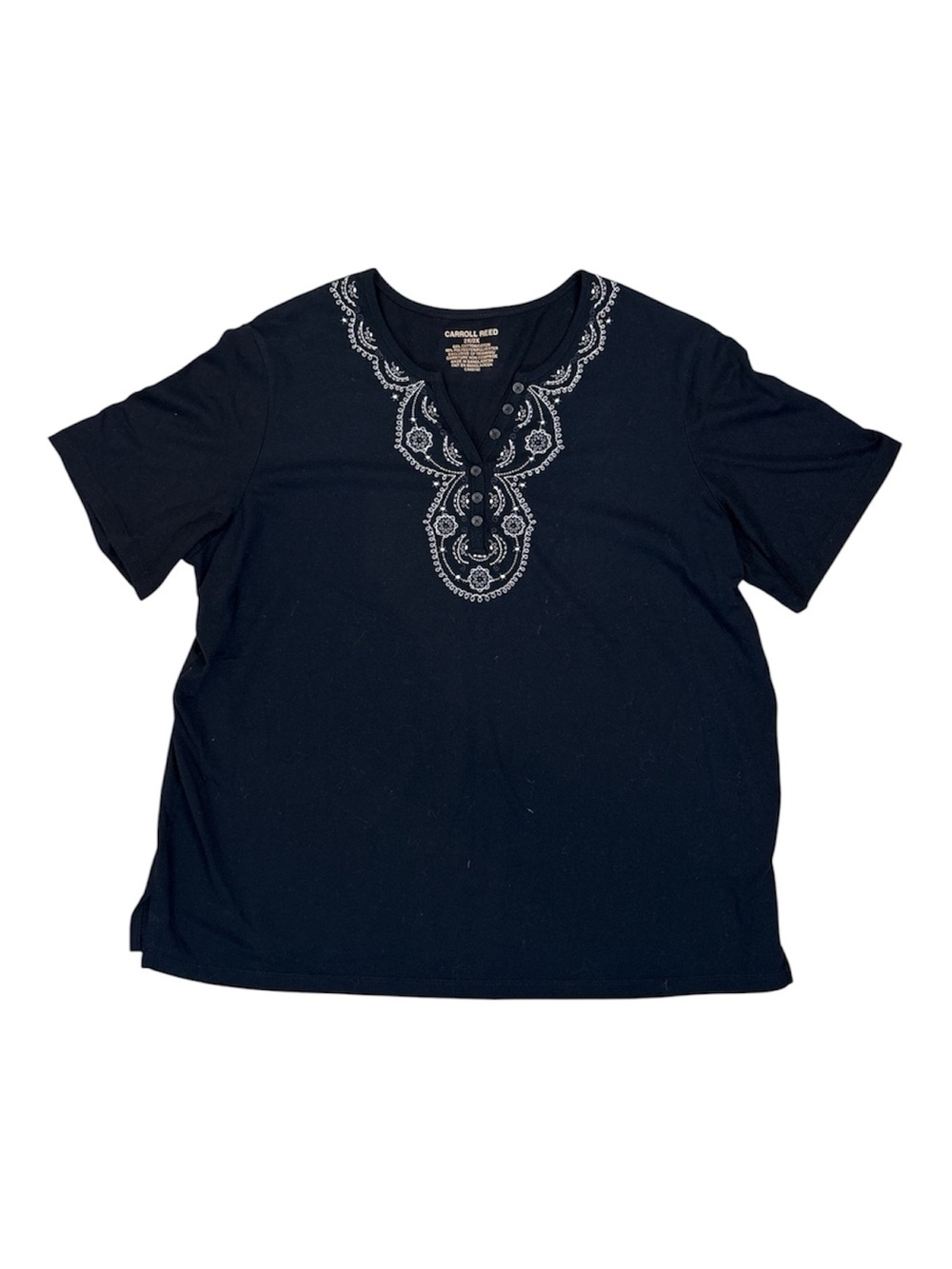⭐️ Carrol Reed Black Short-Sleeve Tee with White Embroidered V-Notch- size 2X